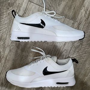 Nike Air Max Thea Sneakers